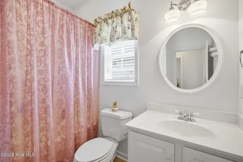 392 Oconee Street NW Calabash NC 28467