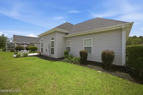 392 Oconee Street NW Calabash NC 28467