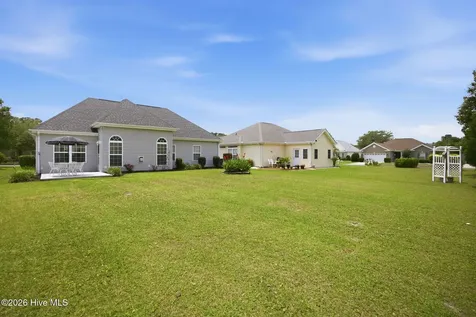 392 Oconee Street NW Calabash NC 28467