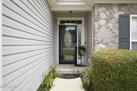 392 Oconee Street NW Calabash NC 28467