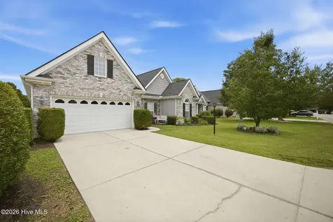 392 Oconee Street NW Calabash NC 28467