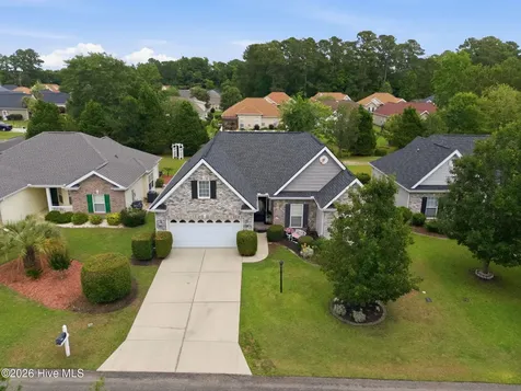 392 Oconee Street NW Calabash NC 28467