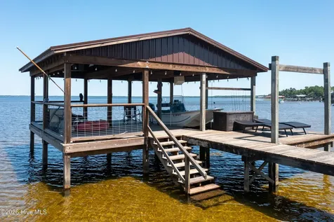 2313 Waccamaw Shores Road Lake Waccamaw NC 28450