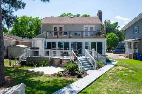 2313 Waccamaw Shores Road Lake Waccamaw NC 28450