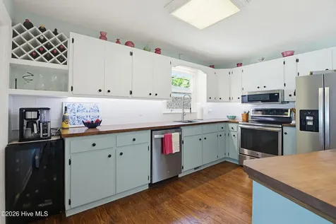 2313 Waccamaw Shores Road Lake Waccamaw NC 28450