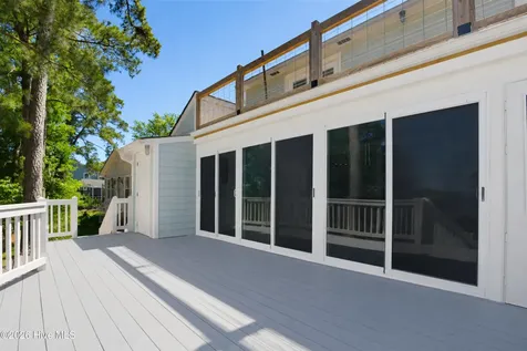2313 Waccamaw Shores Road Lake Waccamaw NC 28450