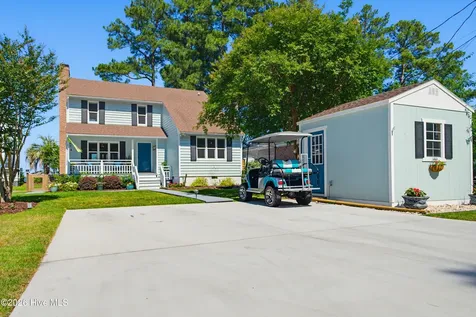 2313 Waccamaw Shores Road Lake Waccamaw NC 28450