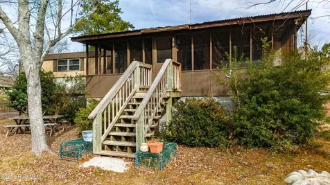 102 N Dawn Street Merritt NC 28556
