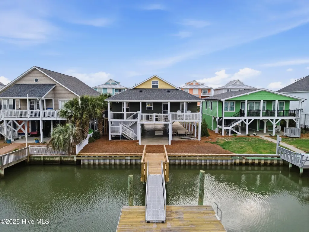 30 Laurinburg Street Ocean Isle Beach NC 28469