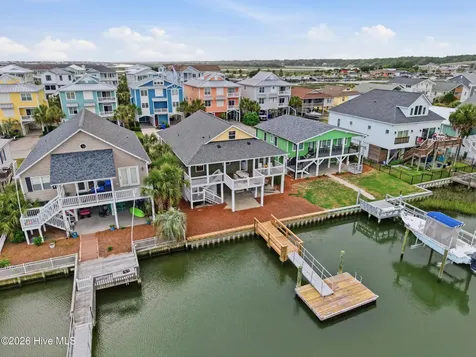 30 Laurinburg Street Ocean Isle Beach NC 28469