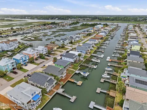 30 Laurinburg Street Ocean Isle Beach NC 28469