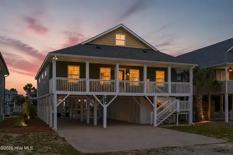 30 Laurinburg Street Ocean Isle Beach NC 28469