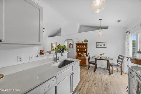 5400 Sun Coast Drive Wilmington NC 28411