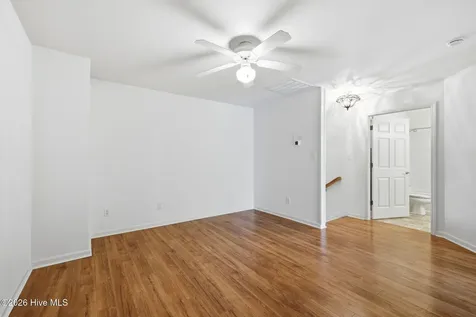 102 Oleander Court Morehead City NC 28557