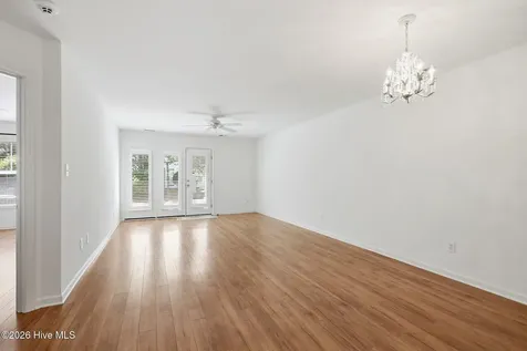 102 Oleander Court Morehead City NC 28557