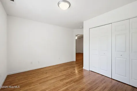 102 Oleander Court Morehead City NC 28557