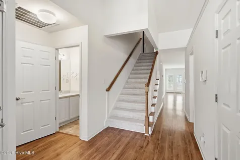 102 Oleander Court Morehead City NC 28557
