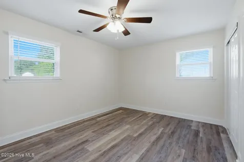 115 Thames Drive Jacksonville NC 28546