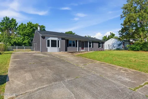 115 Thames Drive Jacksonville NC 28546