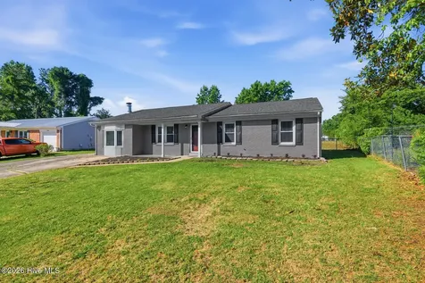 115 Thames Drive Jacksonville NC 28546