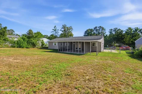 115 Thames Drive Jacksonville NC 28546