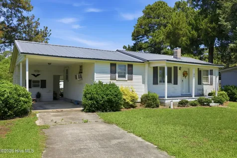 850 Smithtown Road Grimesland NC 27837