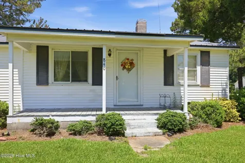 850 Smithtown Road Grimesland NC 27837