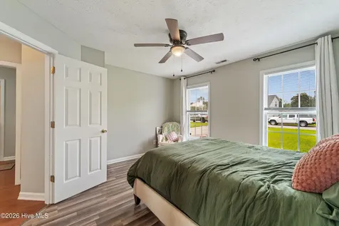 183 Bridlewood Drive Jacksonville NC 28540