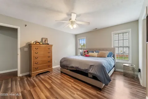 183 Bridlewood Drive Jacksonville NC 28540