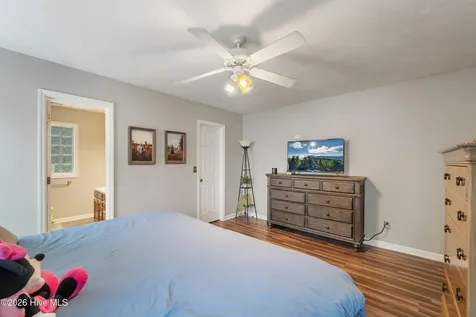 183 Bridlewood Drive Jacksonville NC 28540