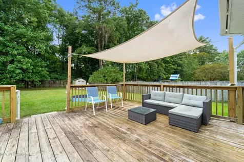 183 Bridlewood Drive Jacksonville NC 28540