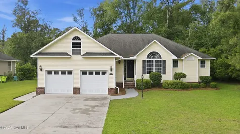 2159 Royal Pines Drive New Bern NC 28560