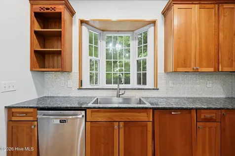 2159 Royal Pines Drive New Bern NC 28560