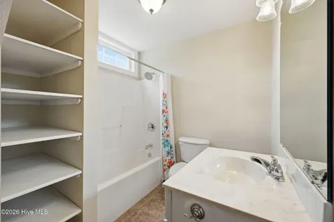 2159 Royal Pines Drive New Bern NC 28560