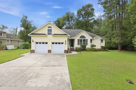 2159 Royal Pines Drive New Bern NC 28560