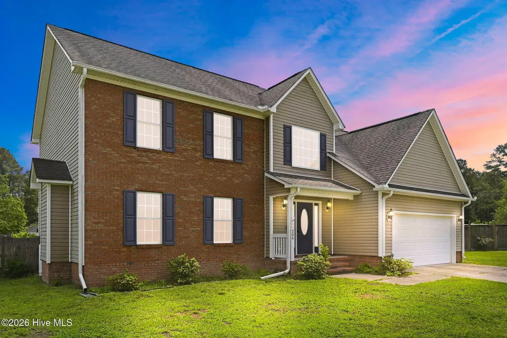 206 Honey Court E Jacksonville NC 28540