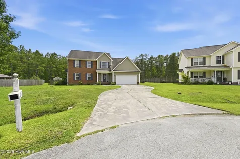 206 Honey Court E Jacksonville NC 28540