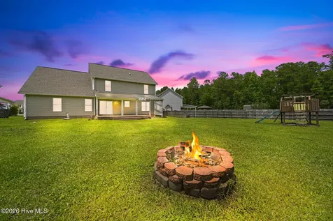 206 Honey Court E Jacksonville NC 28540