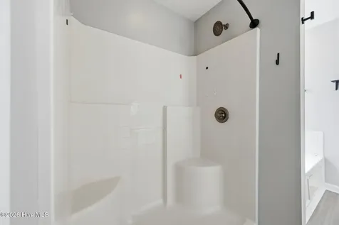 206 Honey Court E Jacksonville NC 28540