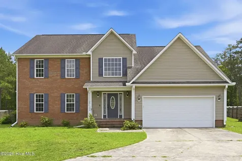 206 Honey Court E Jacksonville NC 28540