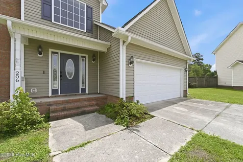 206 Honey Court E Jacksonville NC 28540