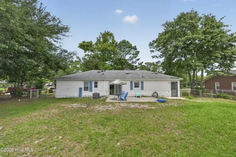 4810 W Lord Byron Road Wilmington NC 28405