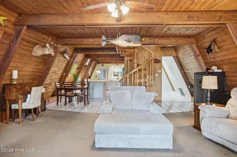 1098 Kings Landing Road Hampstead NC 28443
