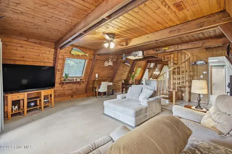 1098 Kings Landing Road Hampstead NC 28443