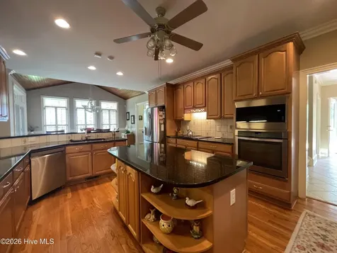 696 Jordan Drive Greenville NC 27834