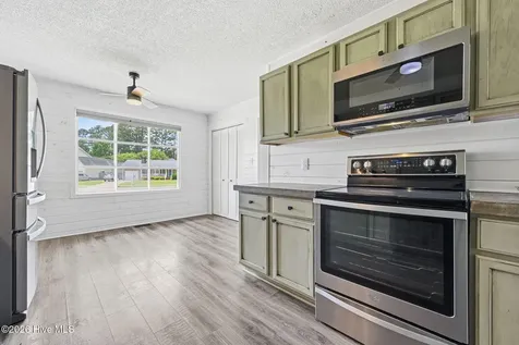2491 Northwoods Drive Jacksonville NC 28540