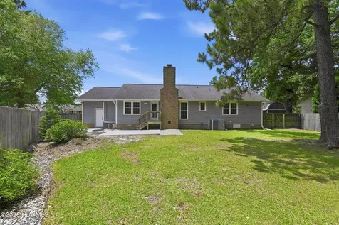 2491 Northwoods Drive Jacksonville NC 28540