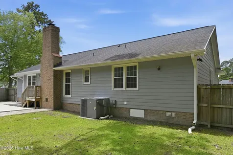 2491 Northwoods Drive Jacksonville NC 28540