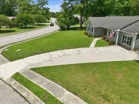 2491 Northwoods Drive Jacksonville NC 28540