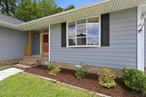 2491 Northwoods Drive Jacksonville NC 28540